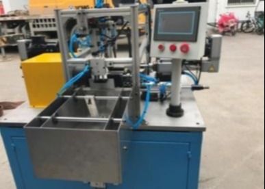 Máy giảm co giãn đường ống bằng thủy lực